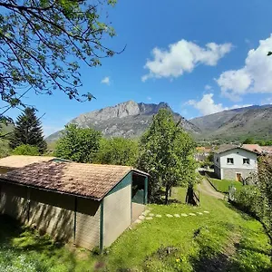 gites-du-quie.midi-pyreneeshotels.com/