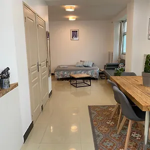 Large And Unique Souplex 60sqm, Well Located Apartamento