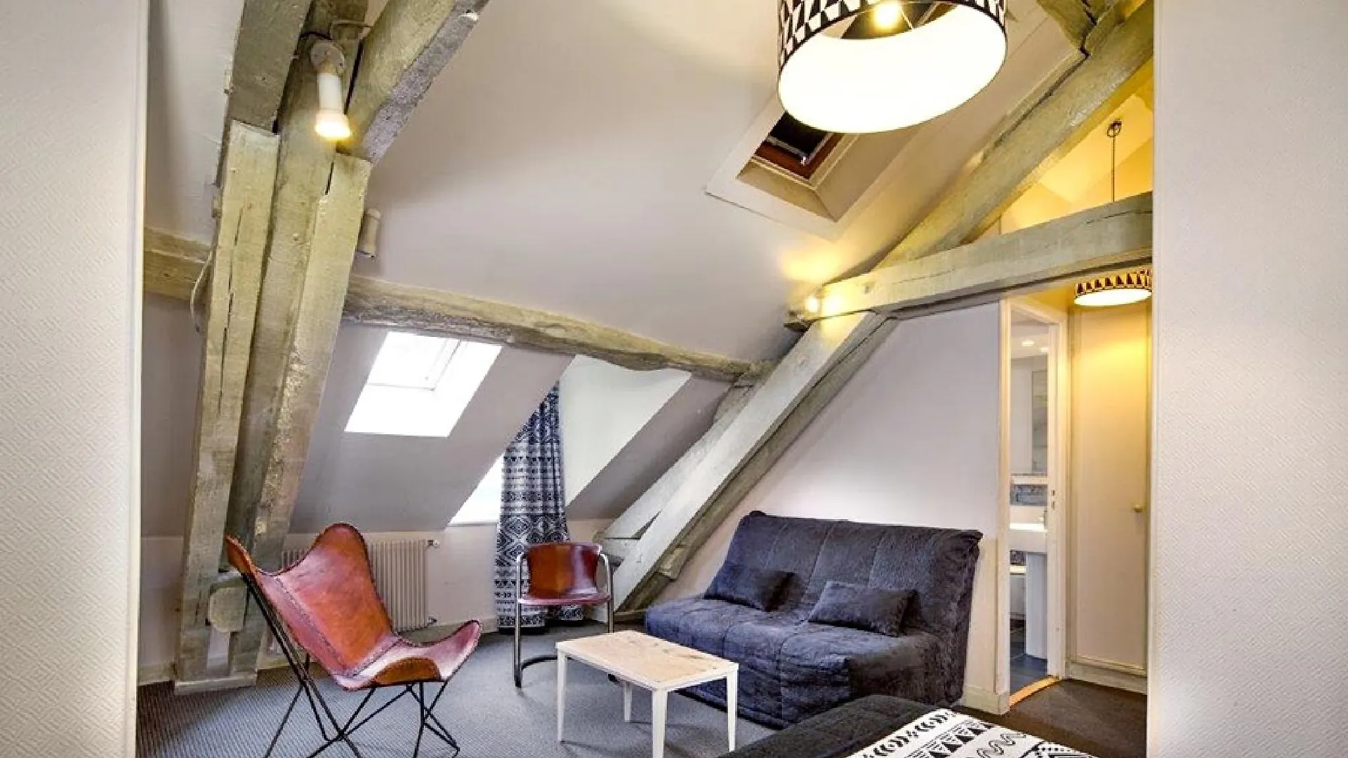 Hotel Claret Bercy París 3*,