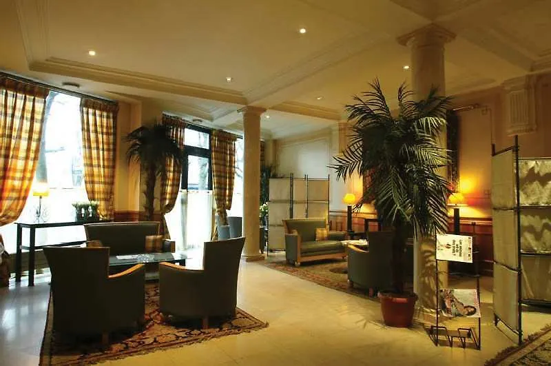 ***  Hotel Claret Bercy París Francia