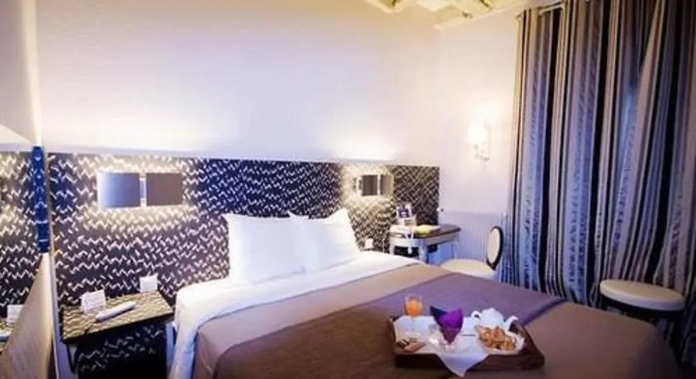 Hotel Claret Bercy París Francia